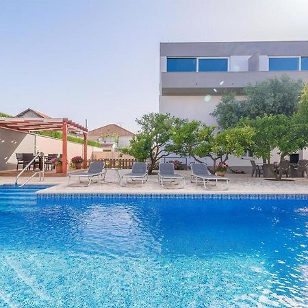 Apartments Villa Odesa With Shared Pool Zadar Buitenkant foto