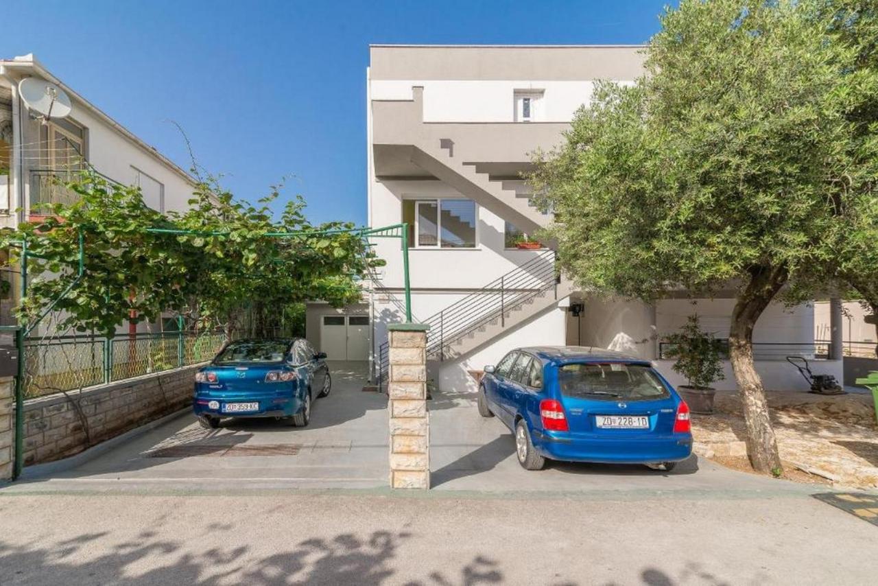 Apartments Villa Odesa With Shared Pool Zadar Buitenkant foto