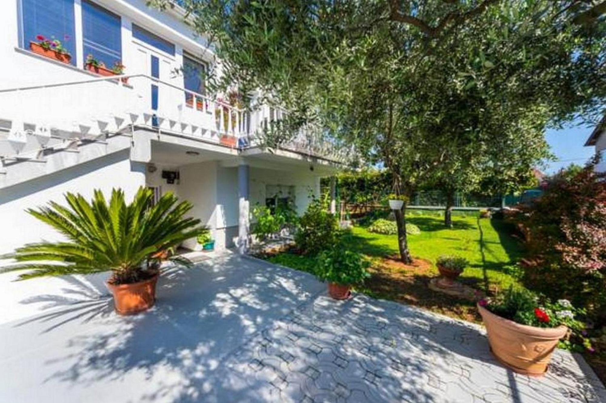 Apartments Villa Odesa With Shared Pool Zadar Kamer foto
